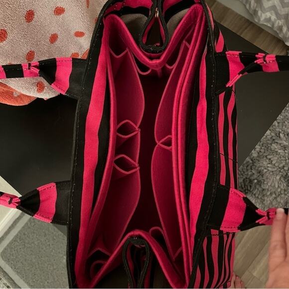 Prada Canapa Righe Stripe Large Tote Bag - Picture 5 of 8